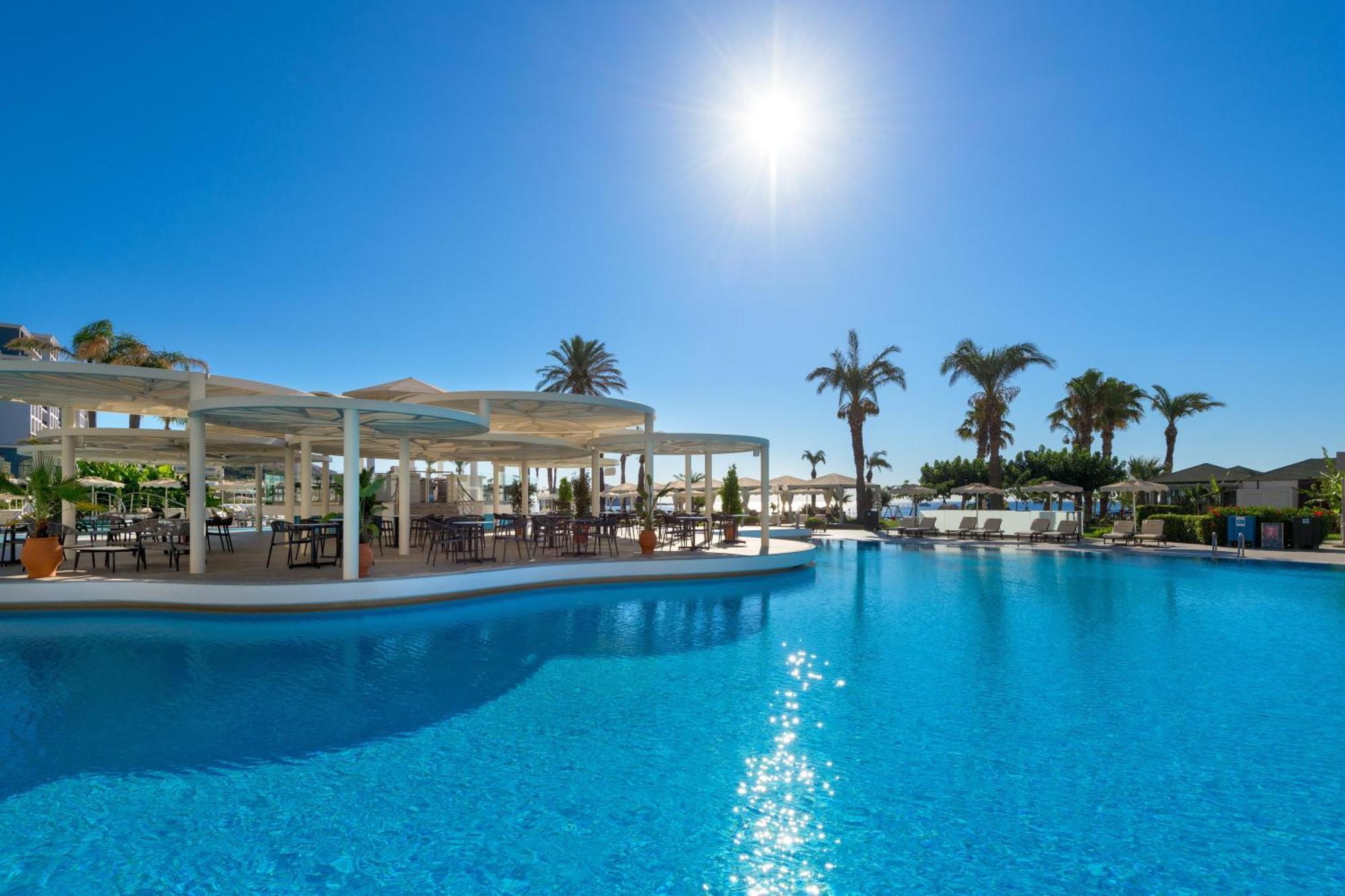 فندق رودوس بالاديوم ليجر آند ويلنيس Kallithéa المظهر الخارجي الصورة The swimming pool at the hotel