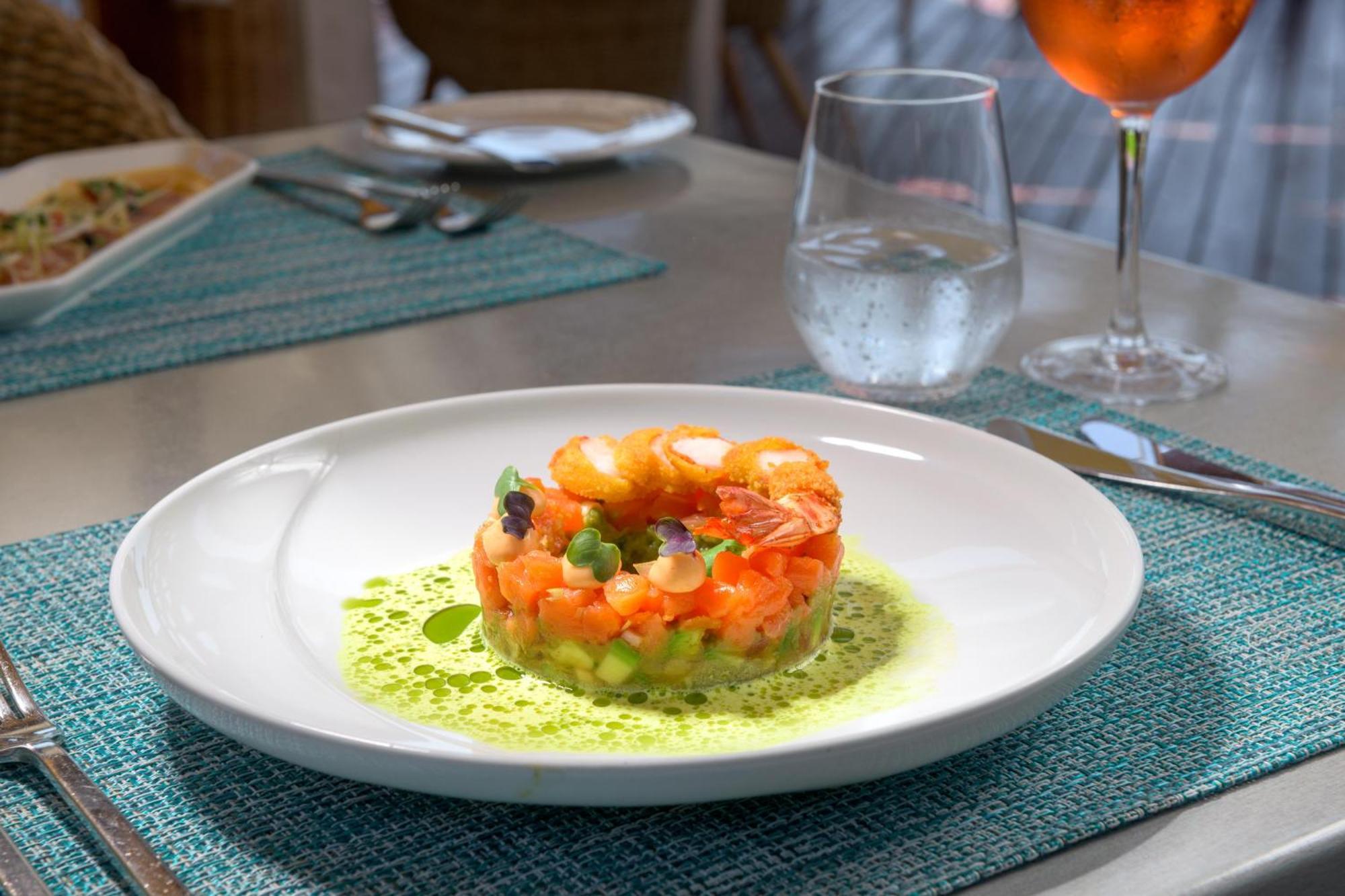 فندق رودوس بالاديوم ليجر آند ويلنيس Kallithéa المظهر الخارجي الصورة A shrimp cocktail